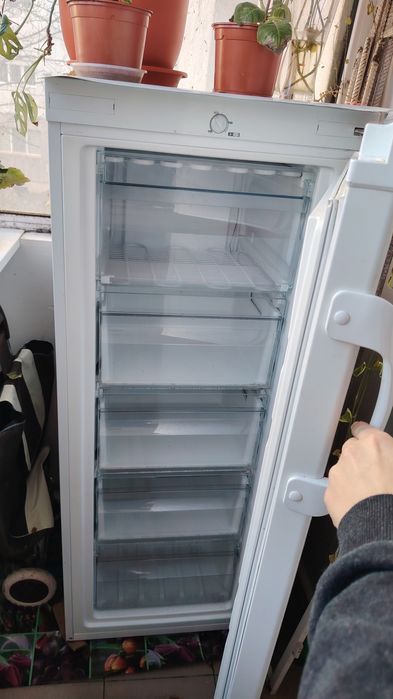 Vand congelator 5 sertare, vortex