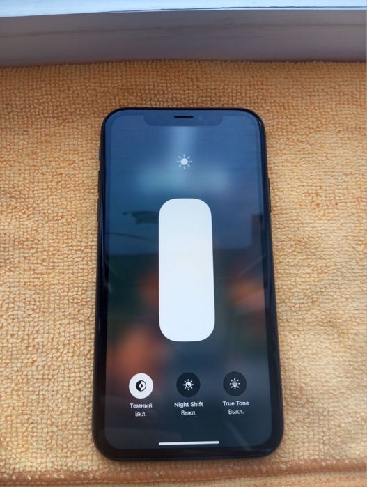Айфон iphone xr 64 gb/ 81%