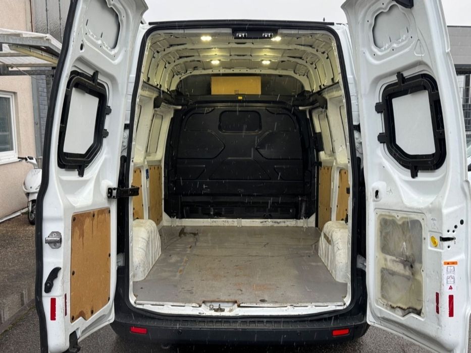 Ford Transit Custom, an fabricatie 2015, motor 2,2 diesel- Euro 5