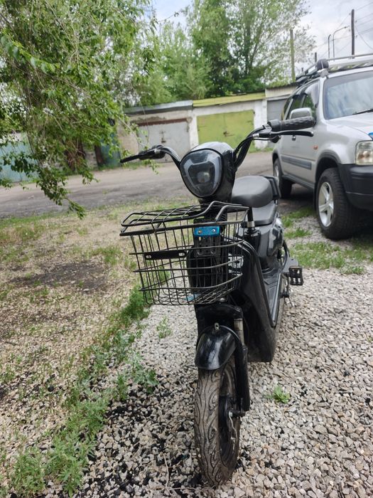Электро скутер  продам