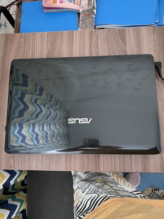 Продам ноутбук ASUS