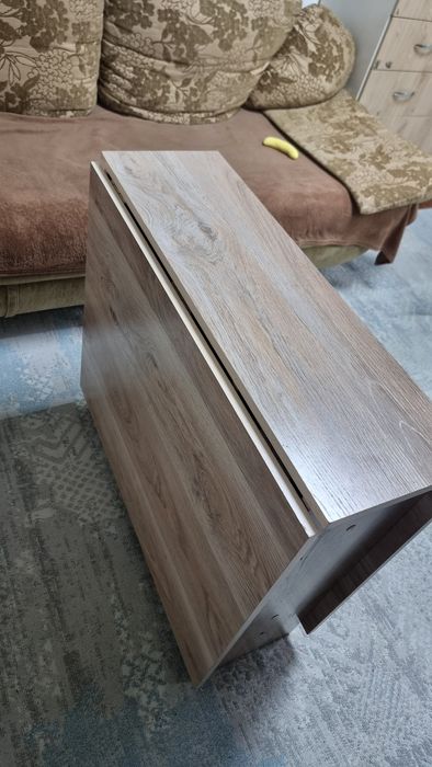 Продам Стол складной.