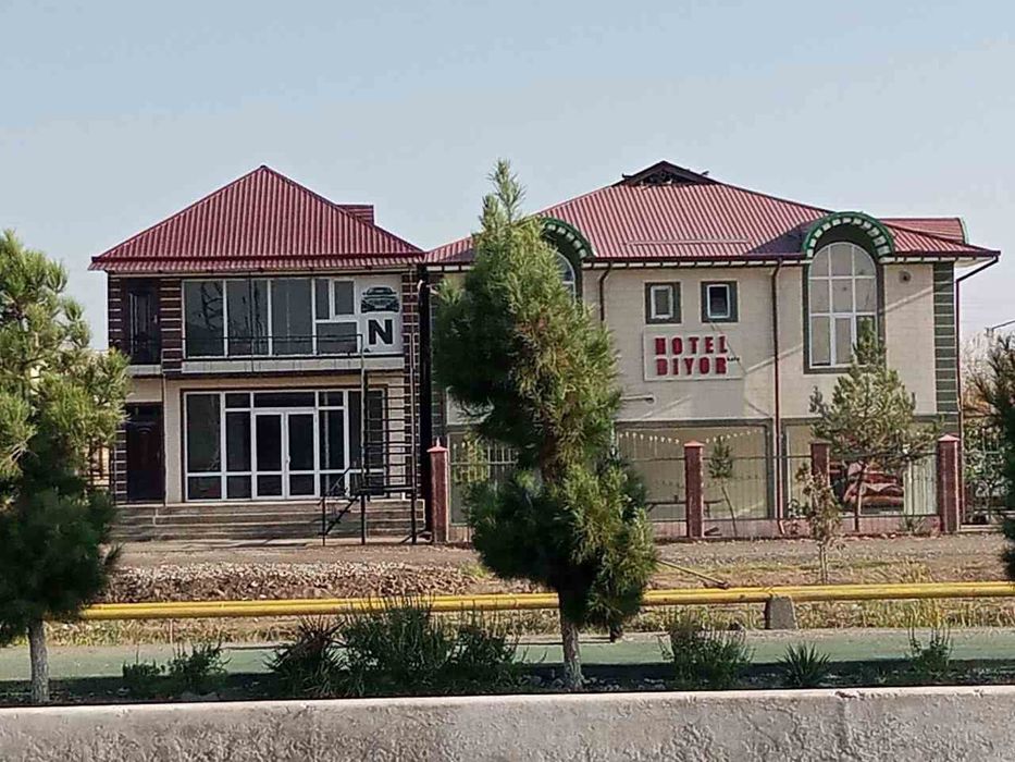 Sirdaryo viloyati oqoltin tuman katta yo‘l bo‘yida noturar bino sotila