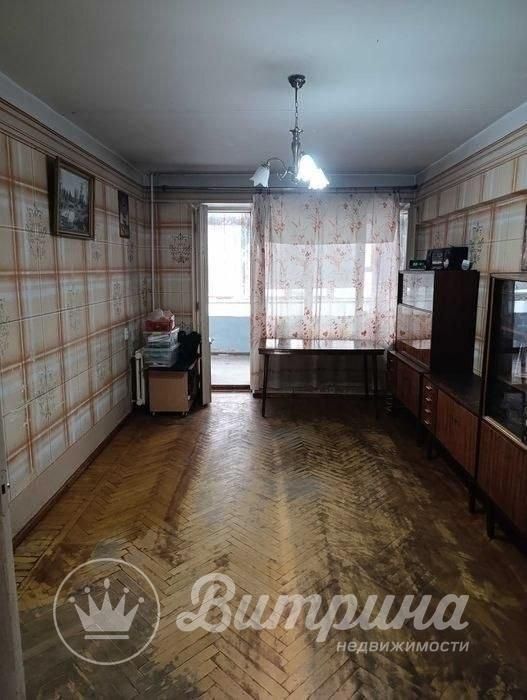 Выгодно! 4-Комнатная в центре, Ц-6, метро Минор