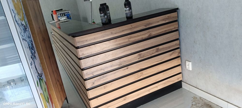 Витяжка для кафе фастфуд