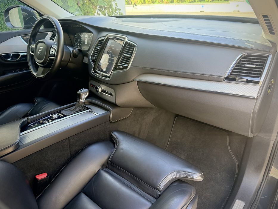 Volvo XC90 D5 AWD Inscription ! Garantie 12 Luni !