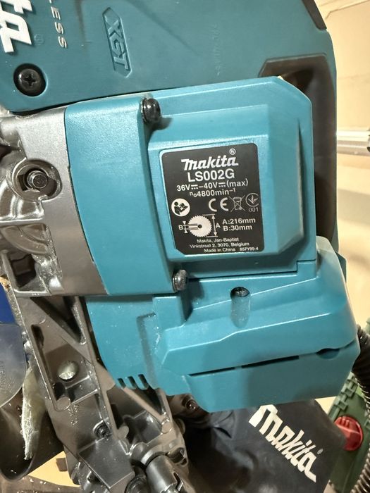 Makita LS002 GZ circular cu glisare doar corp