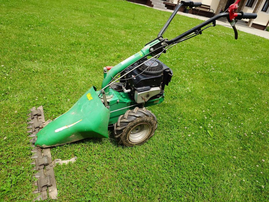 Motocoasă OKAY Briggs&Stratton