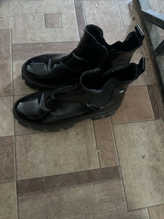 Зимние и осенние ботинки