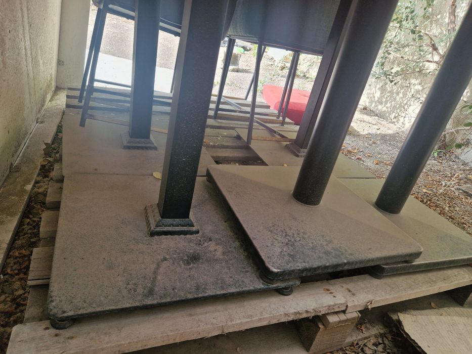 Столы от кофейни