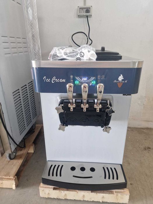 Masina de ingheata de blat profesionala cu 2 compresoare Embraco