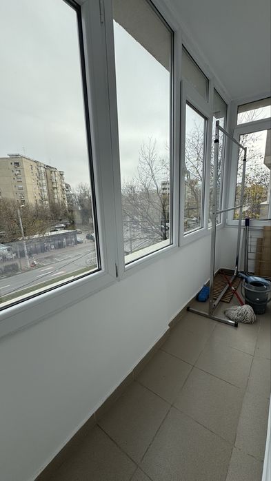 Proprietar Inchiriez apartament 3 camere Mall Vitan / Unirii sector 3