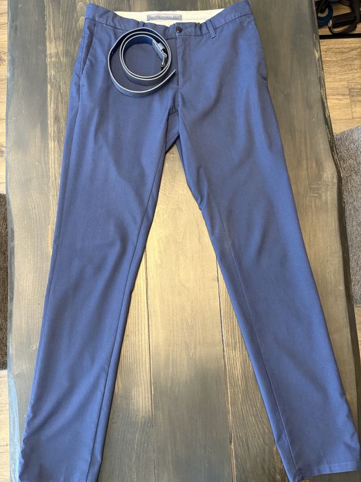 Мъжки костюм и колан