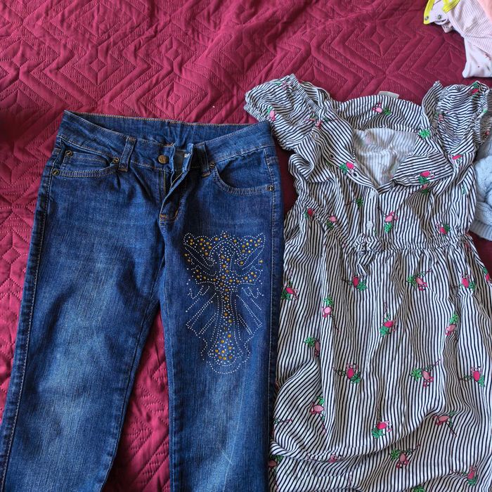 Отдам даром вещи для девочки 7-8 лет