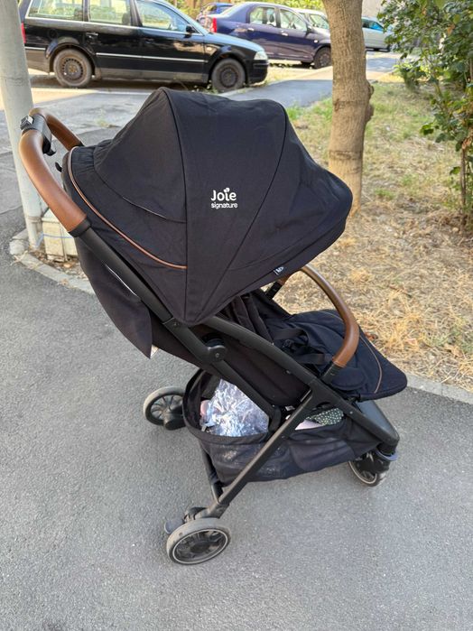 Carucior Joie Signature pliabil