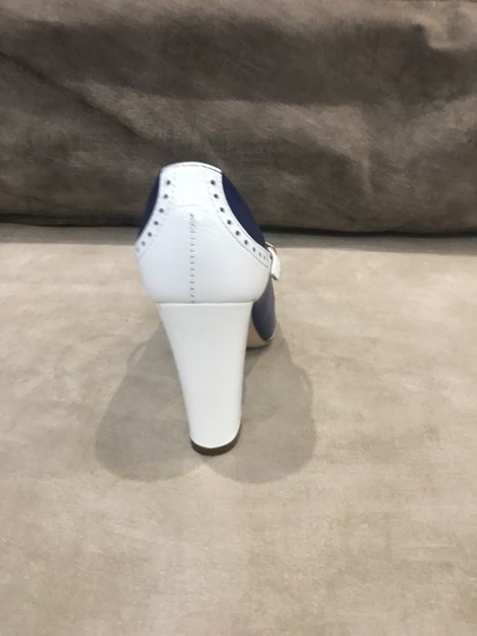 Модельные туфли женские