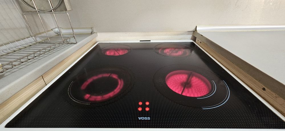 Готварска печка с плот 60см