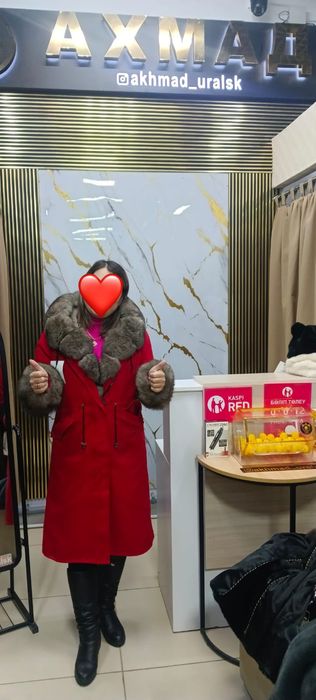 Продам парку состояние отличное