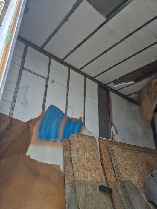 Продавам фургон алуминиев, градинска барака ,контейнер