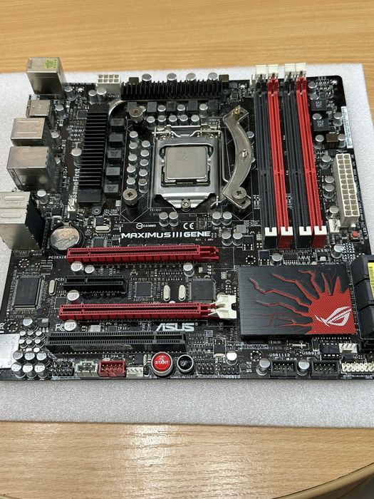 Piese PC  Asus Rogue MAXIMUS III GENE Sk 1156 Micro ATX ,Intel i7,Noctua cooler,16Gb DDR 3