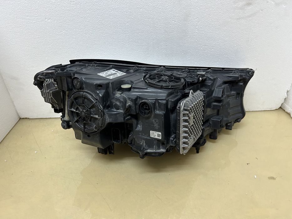 Far laser bmw G11 G12 seria 7 stanga 2015-2018