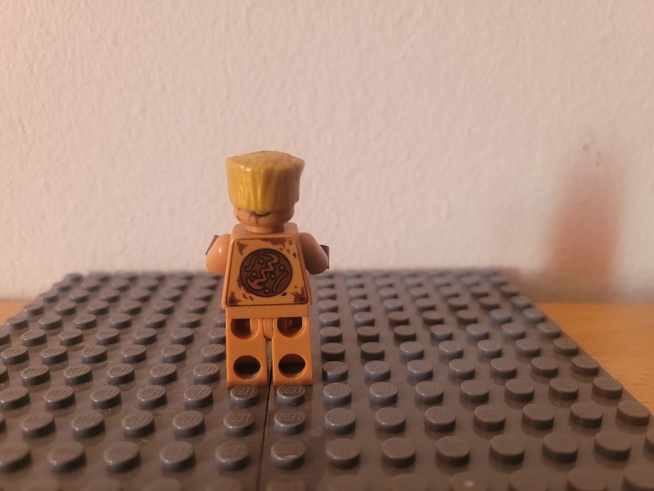Minifigurina lego Echo zane