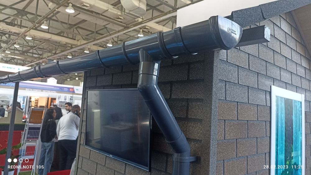 Гипкая черепица Технониколь одно из лучших кровельных материалов.