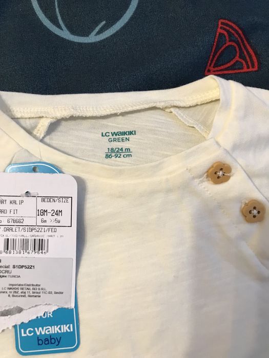 Tricou  mărimea 86-92 LC Whaikiki nou