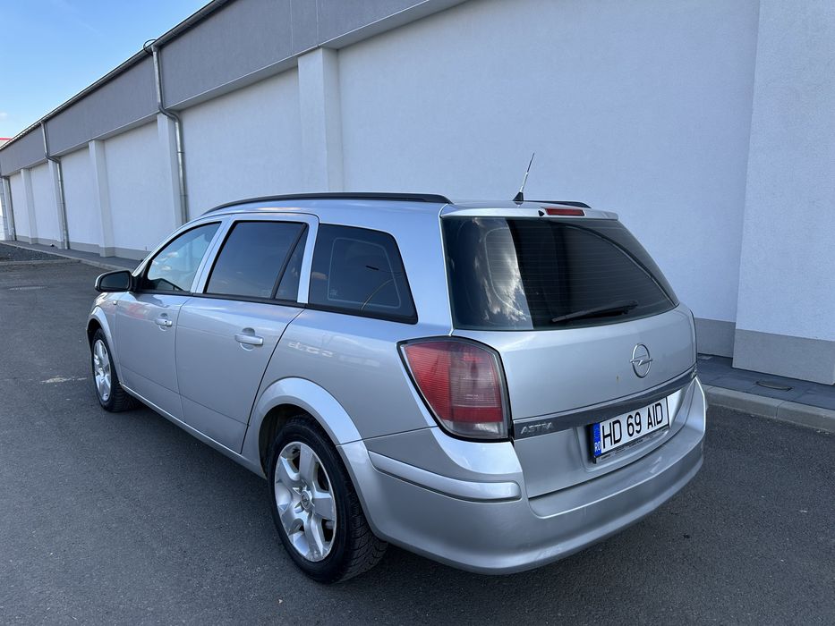 Opel Astra H 1.7