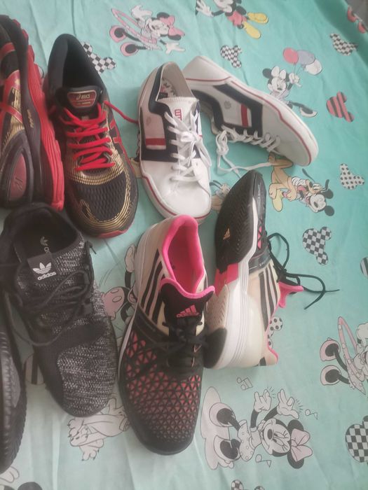 Като нови Лот оригинални маратонки.