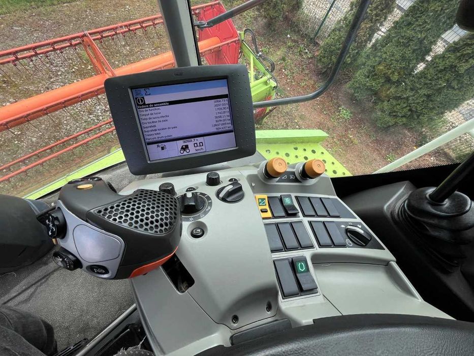 Combina CLAAS TUCANO 320- PROMOTIE