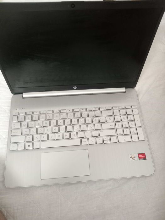 Laptop HP perfect funcțional