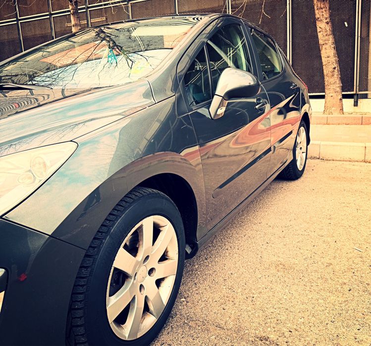 PEUGEOT 308 2011 — imagine 4