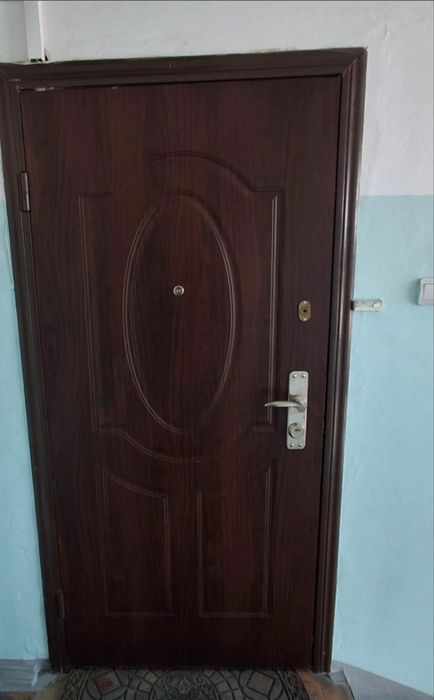 Дверь металлическая входная