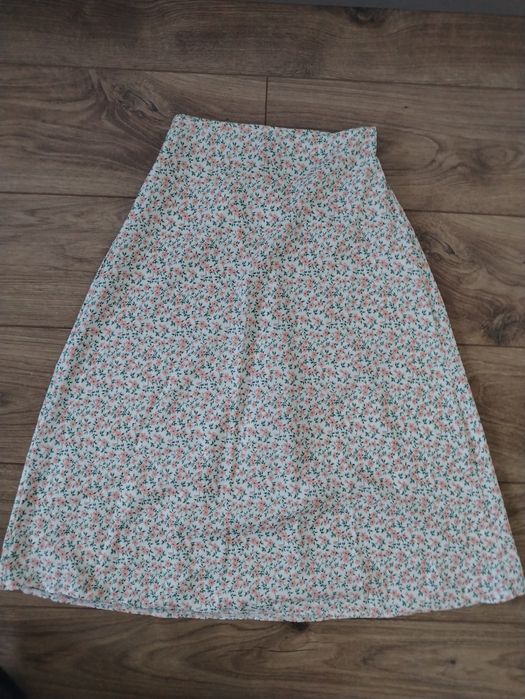 Отдам вещи даром