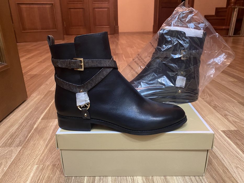 Сапоги Michael kors