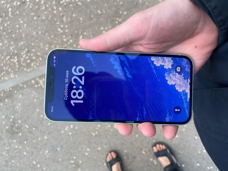 Iphone 12,gb64 75%
