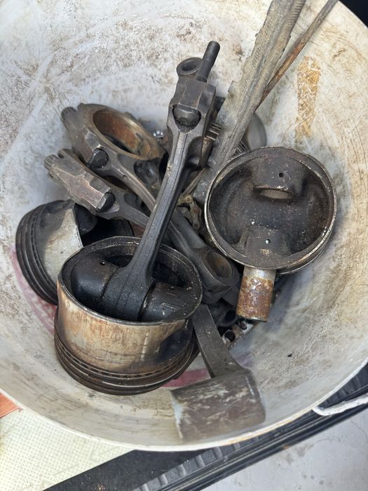 Зап части на Двигатель 3RZ Прадо120