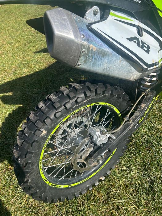 Motocicleta Alfarad