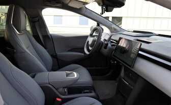 ZEEKR X MAX 4 SEATS naxt va halol nasiya