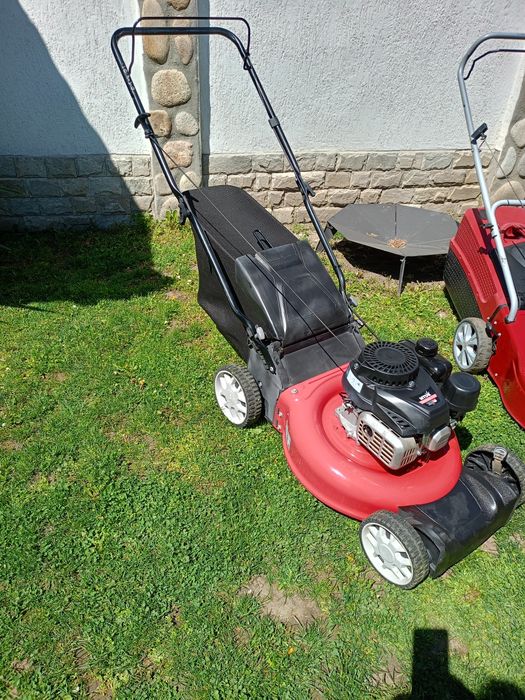 Моторна косачка MTD HONDA от Швейцария