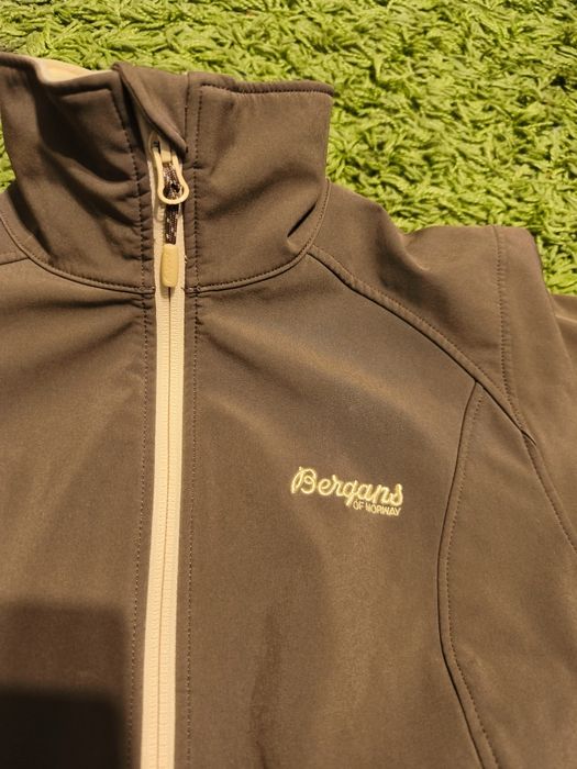 Geaca softshell dama Bergans S