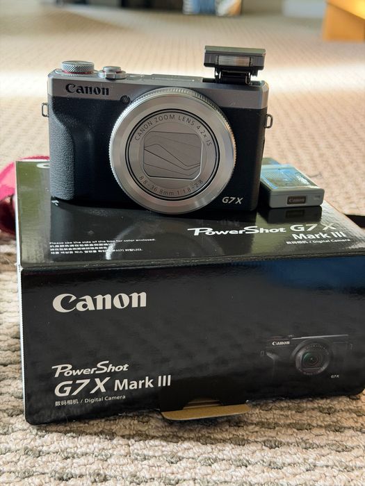 Canon G7 x Mark III