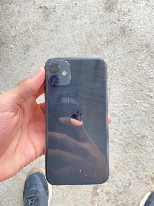 Iphone11 64гб 80эмкость