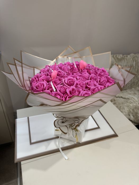 Букет от вечни рози