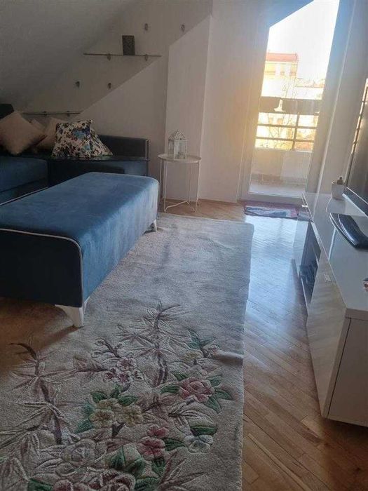 Дава се под наем Двустаен апартамент в София, Банишора - 68 кв.м за 561 € - Снимка #2