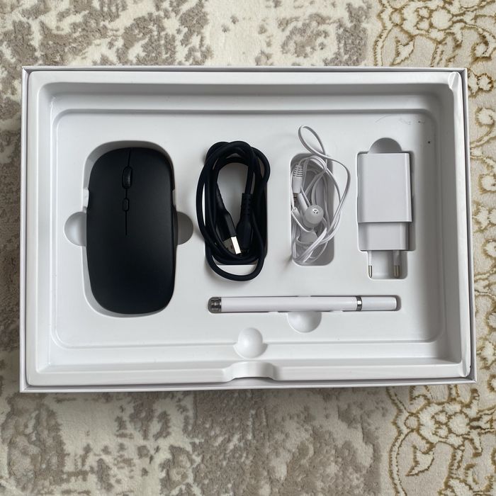 Планшет и ноутбук