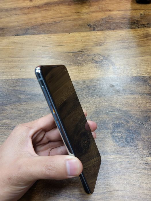Samsung Galaxy S10e