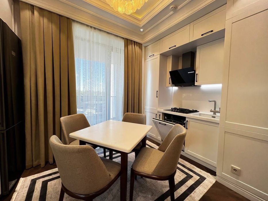 Ойбек Аренда 2 комнт н удачливая новостройка