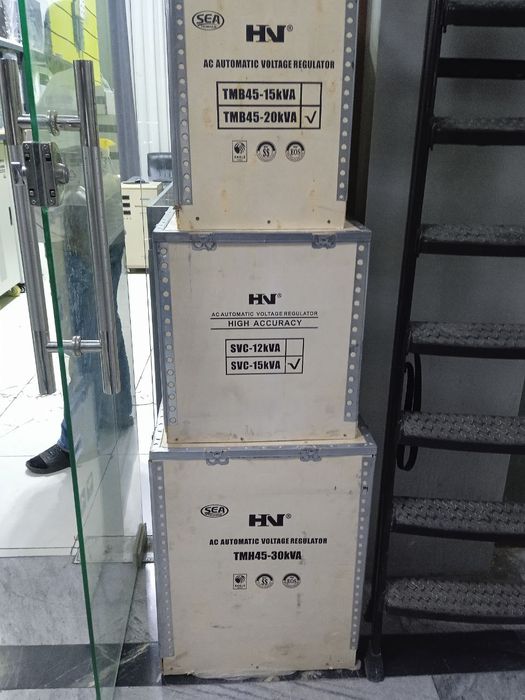 Стабилизатор напряжения